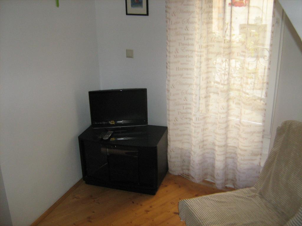 Aurora Apartment Krk Town Eksteriør bilde
