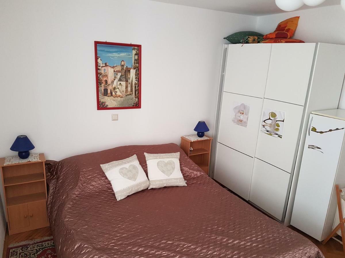 Aurora Apartment Krk Town Eksteriør bilde